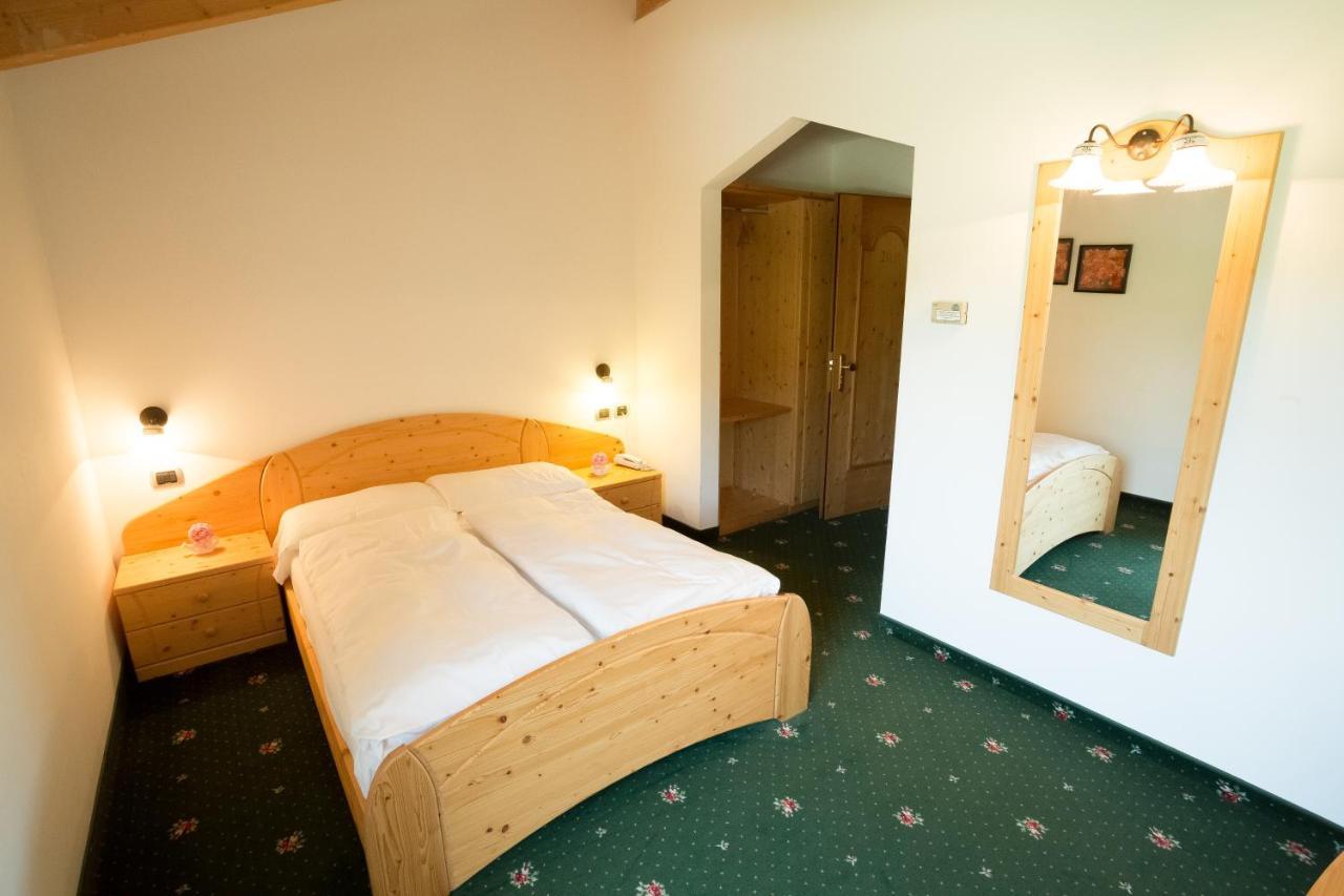 Hotel Fior Di Bosco Giovo Esterno foto
